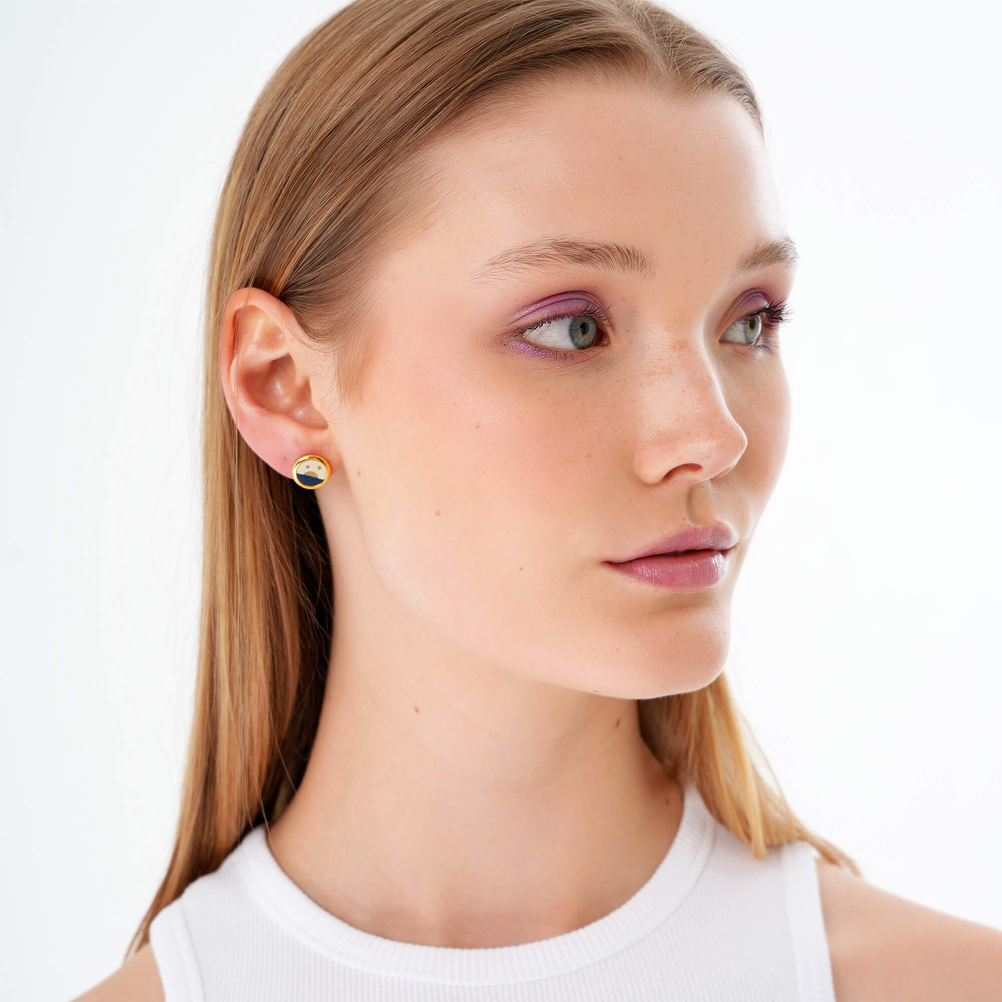 Hermes - Gold Tone Casual Formal Mini Earrings